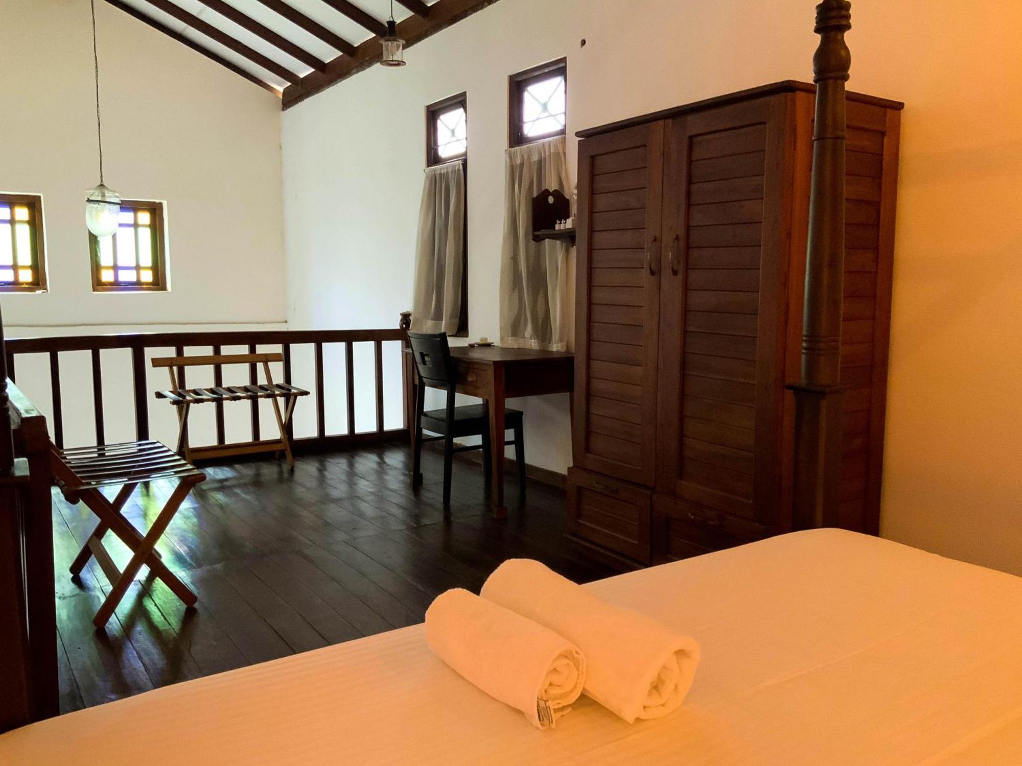 Headman House Antique Villa - A Seaside Royal Stay Ahangama Bagian luar foto